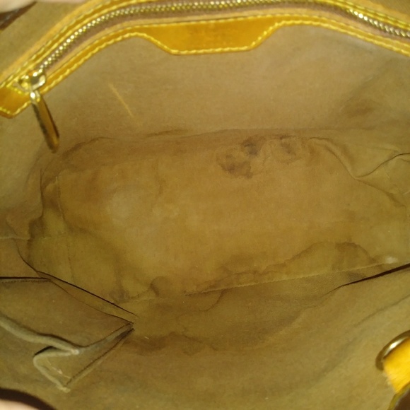 Louis Vuitton Piano Bag - Picture 7 of 7